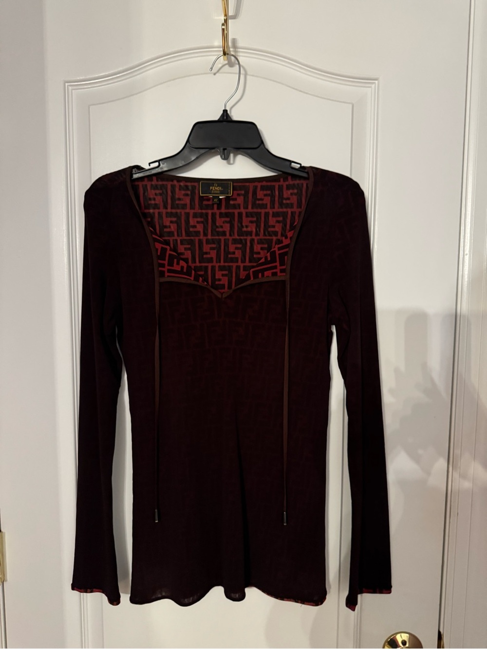 Fendi Long Sleeve Logo Accent Top in Deep Burgundy Brown size EU 42 Medium